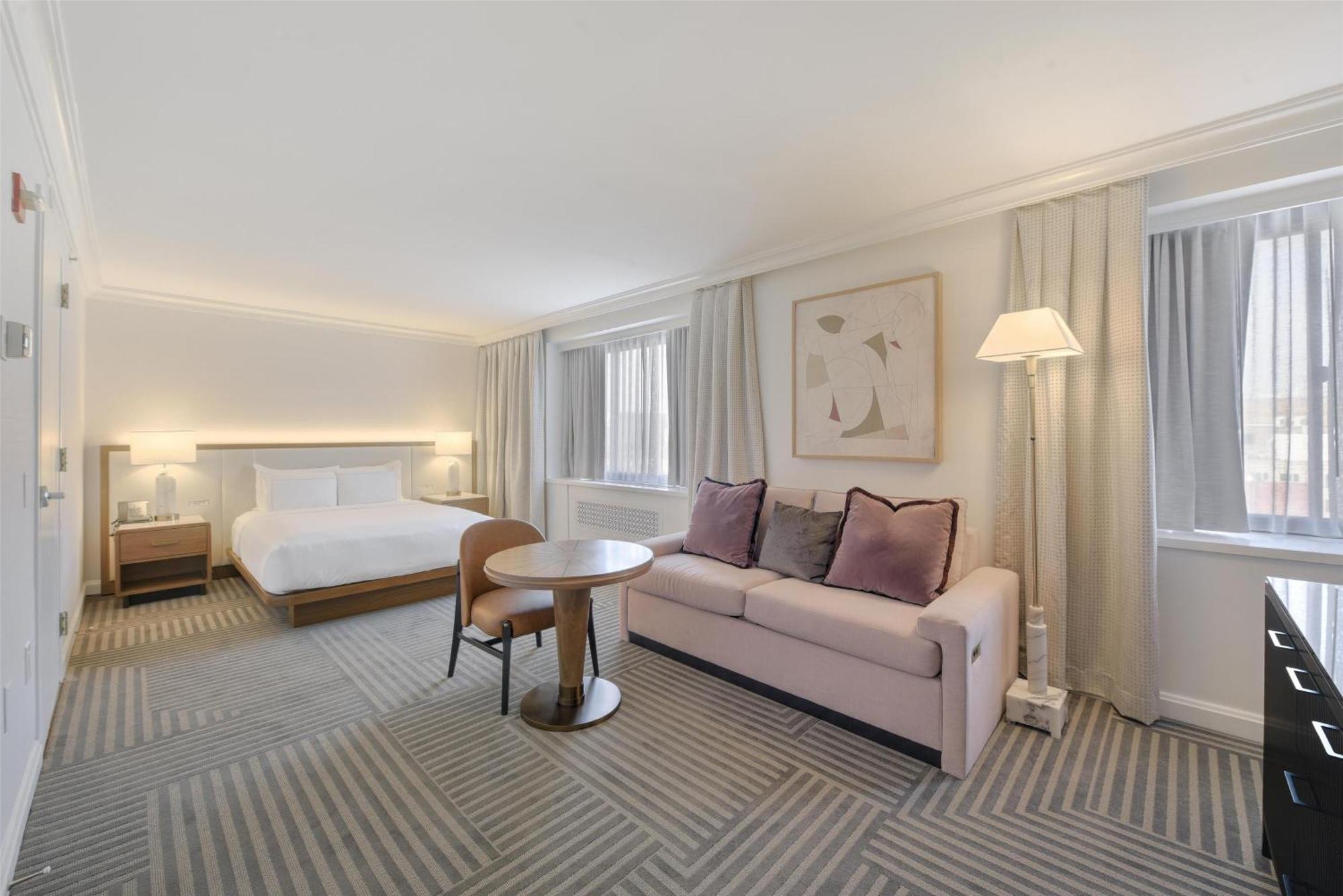 Hotel Capital Hilton 4*