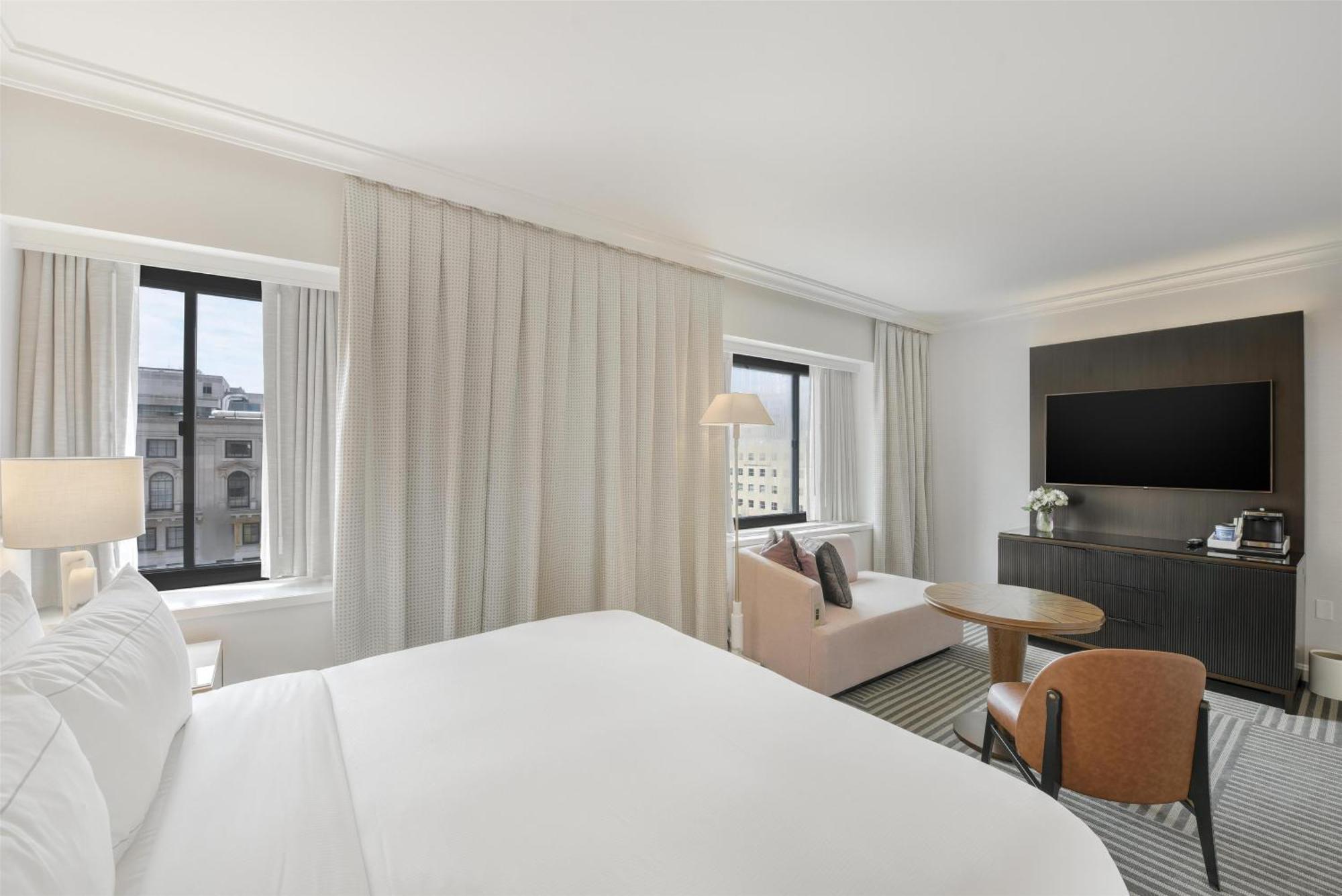 Capital Hilton Hotel